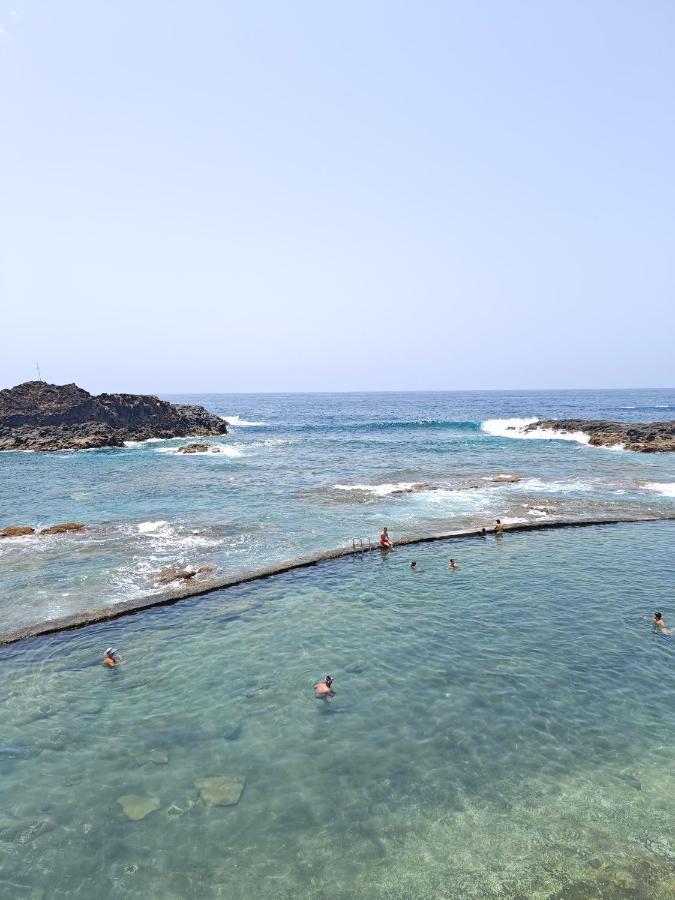 Cozy Apartment In Front Of The Natural Pools El Pris Esterno foto