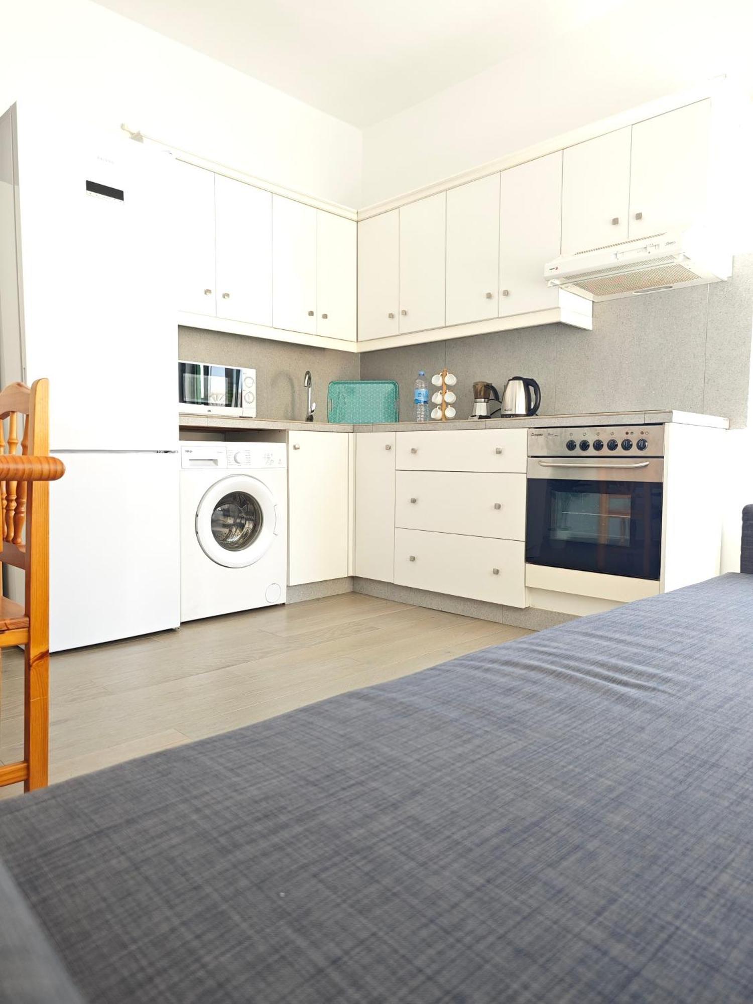Cozy Apartment In Front Of The Natural Pools El Pris Esterno foto